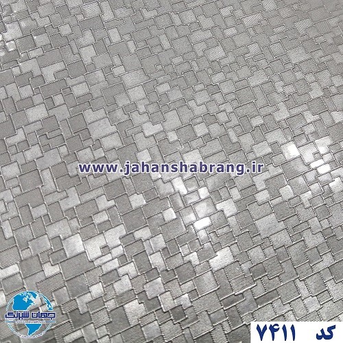طرح‏ ‏کاغذ‏ ‏دیواری مربع ریز نقره‌ای برجسته نیمه‌براق یورو دکور‏ ‏‏کد 7411